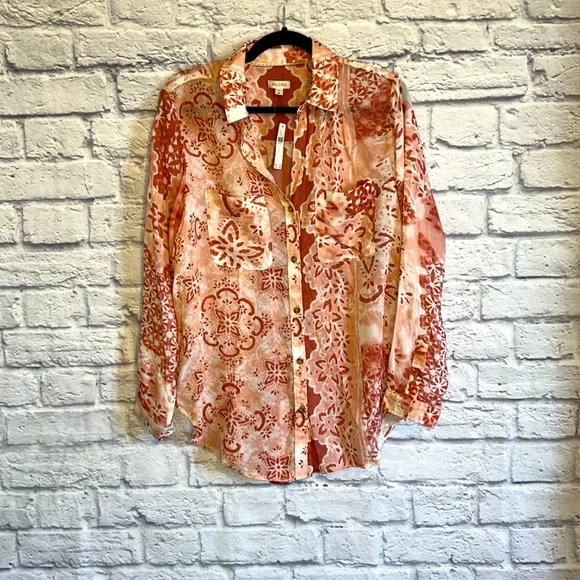 Pilcro from Anthropologie the relaxed roomy button down shirt size small - Picture 4 of 9